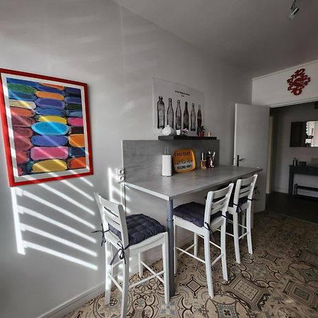 Appartement Quai Ouest, Vue Entree Port, Stationnement Gratuit, Lits Faits Pour Votre Arrivee, Serviettes De Toilettes Fournies Dieppe Kültér fotó